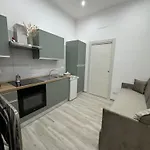 Isabel House شقة نابولي