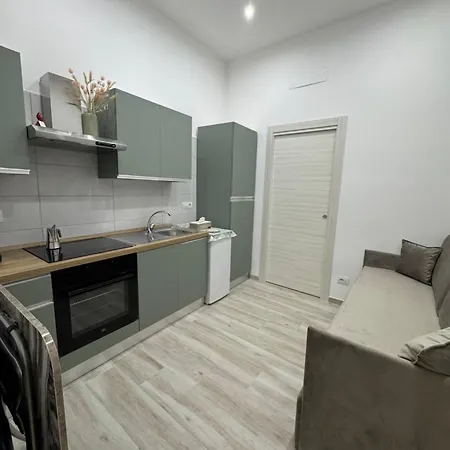 Isabel House Apartament Neapol